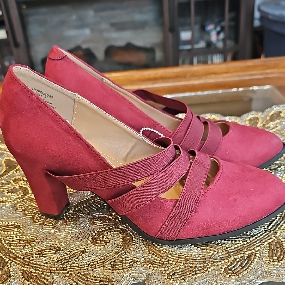 Journee Collection Burgundy Strappy Heels